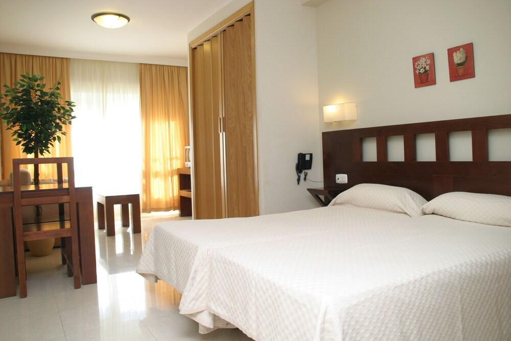 Añoreta Suites Rincón de la Victoria Exterior foto